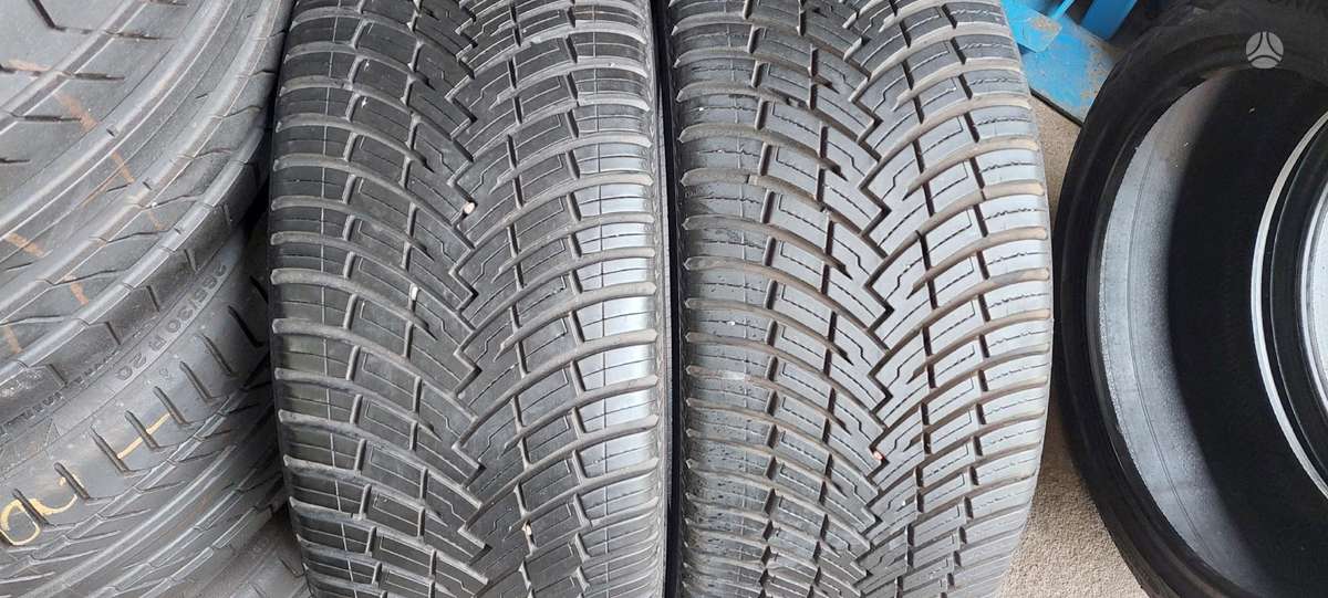 Pirelli, all-season 225/40 R18