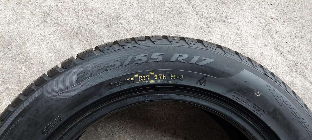 Pirelli, зимние 225/55 R17