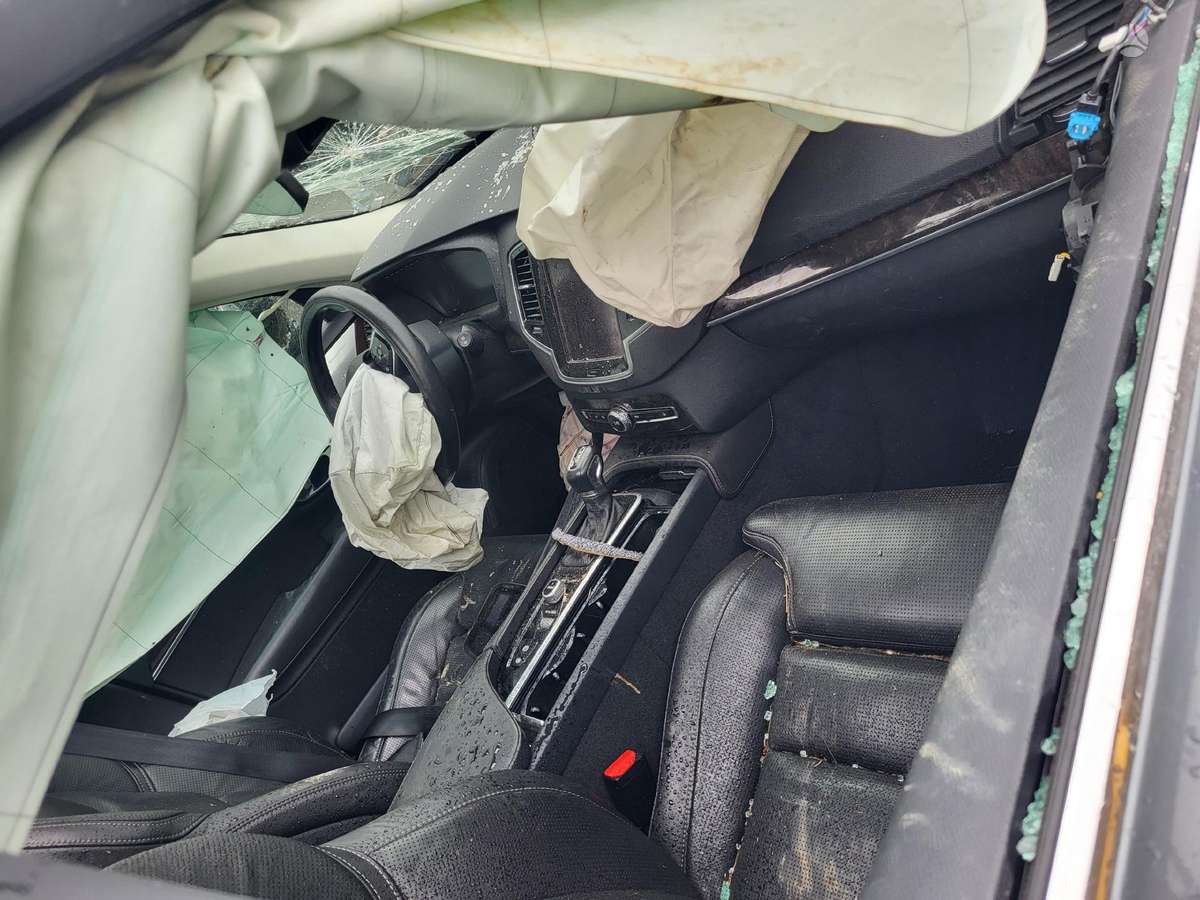 Volvo XC90 for parts