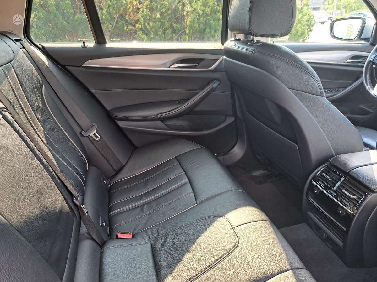 BMW 520, 2.0 l., wagon