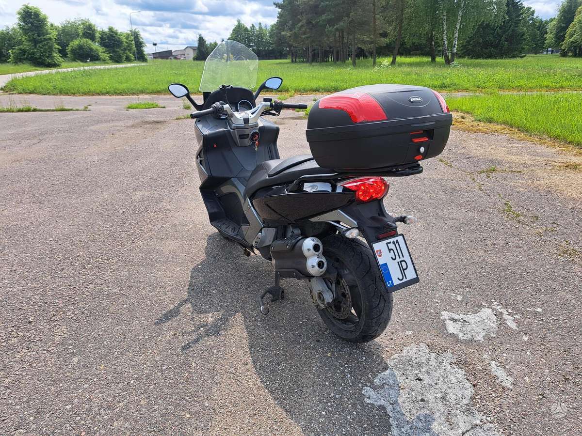 Gilera GP 800 839cc, мотороллеры / мопеды