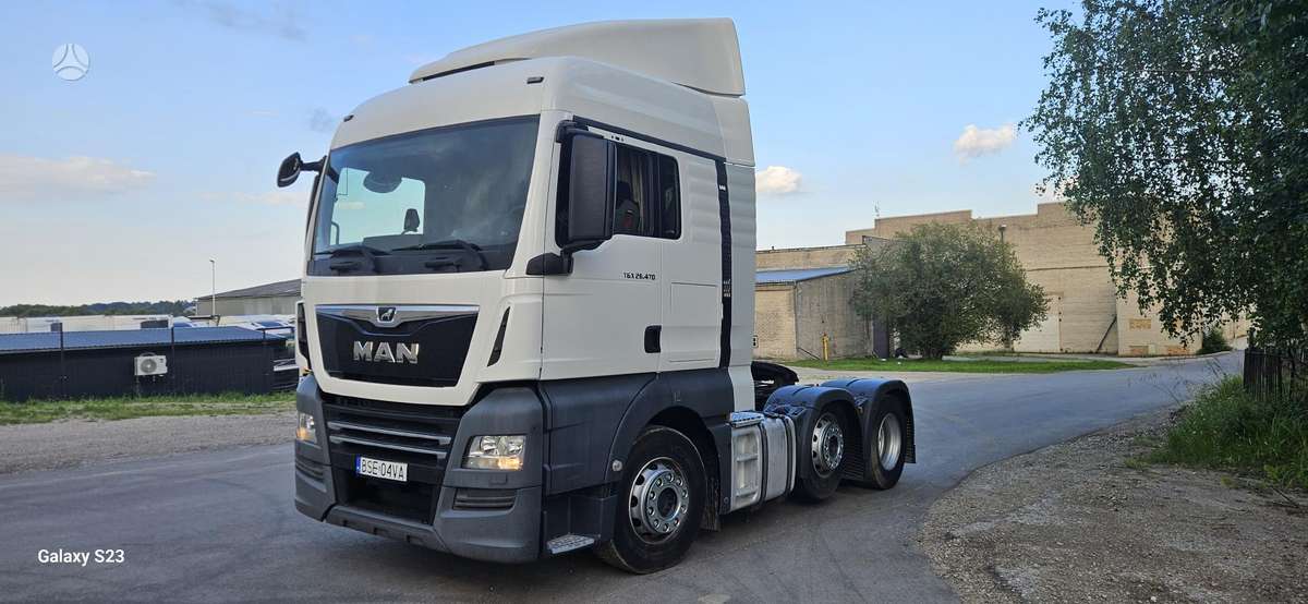 MAN TGX 26-470, double sleeper