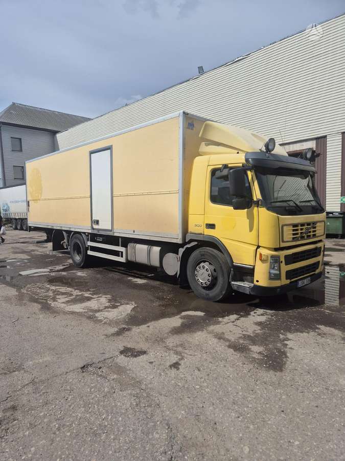 Volvo FM9, sunkvežimiai