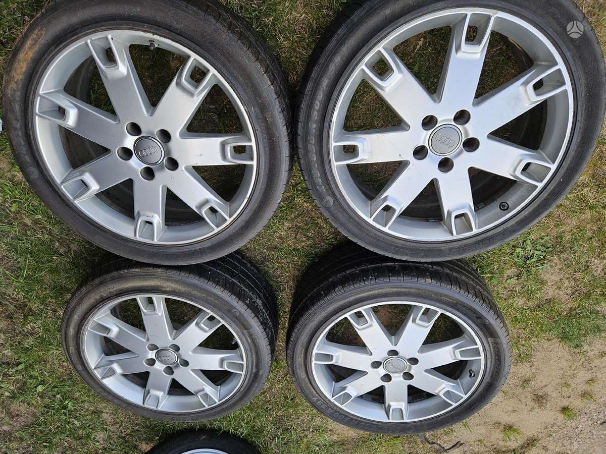 Audi A8, light alloy, R19