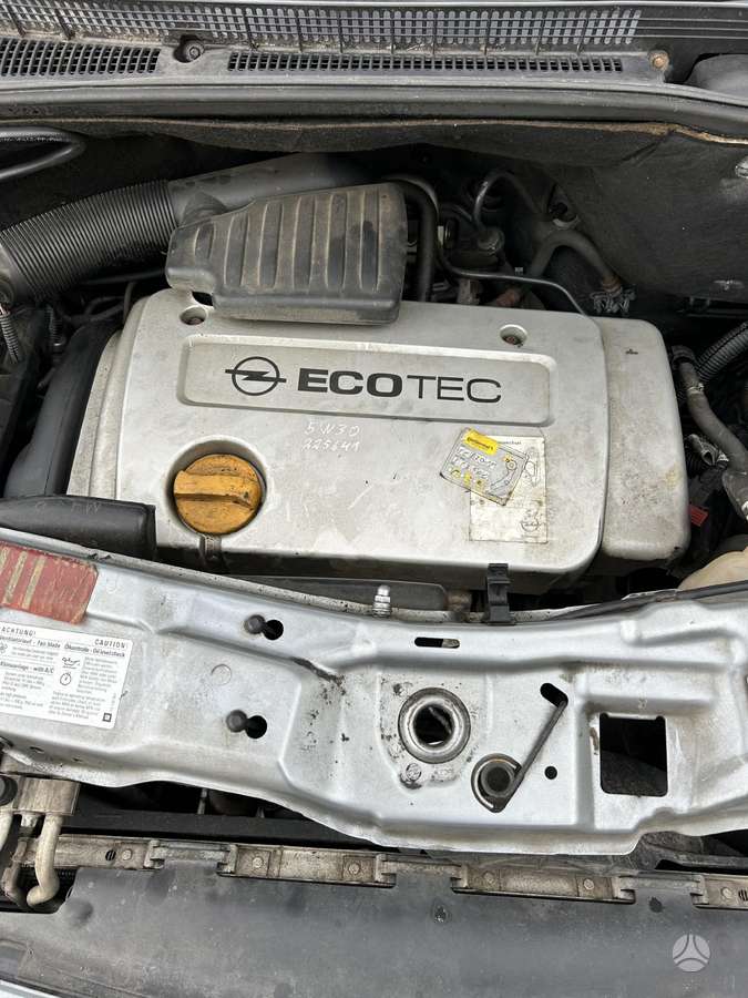 Opel Meriva dalimis