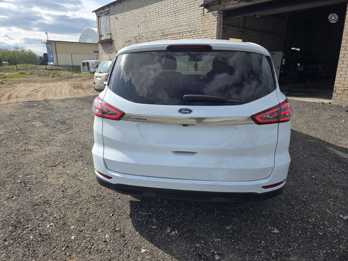 Ford S-MAX dalimis. Europa