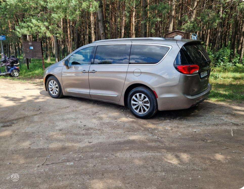 Chrysler Pacifica, 3.6 l., minivens