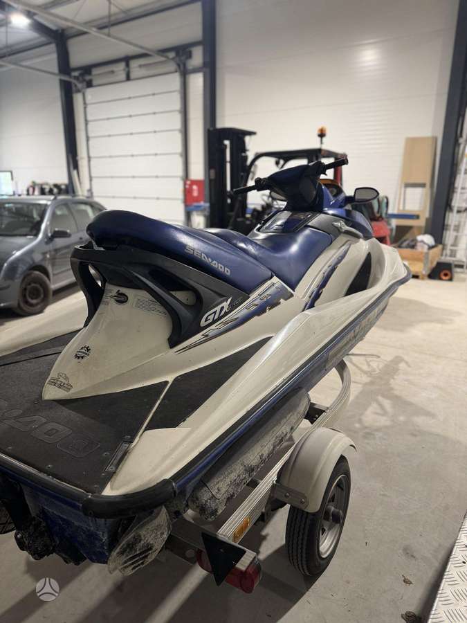 Sea-Doo Bombardier, jet skis