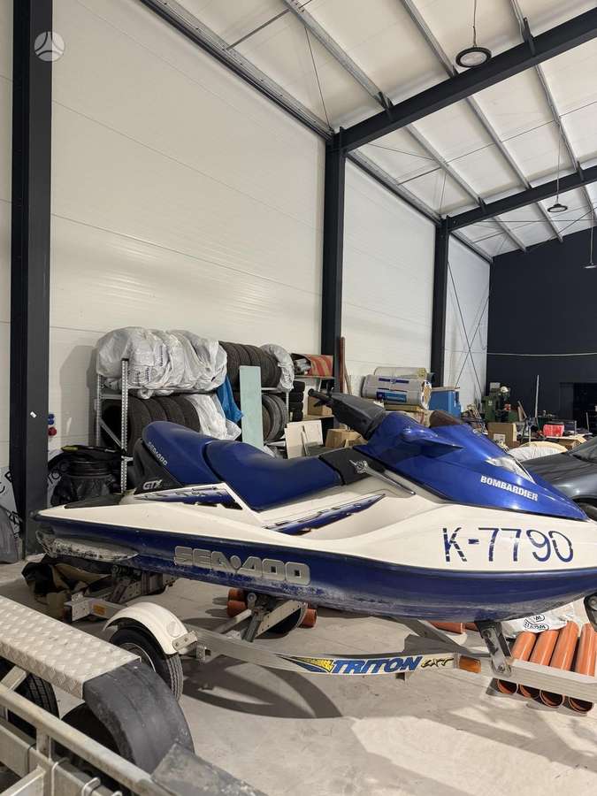 Sea-Doo Bombardier, jet skis
