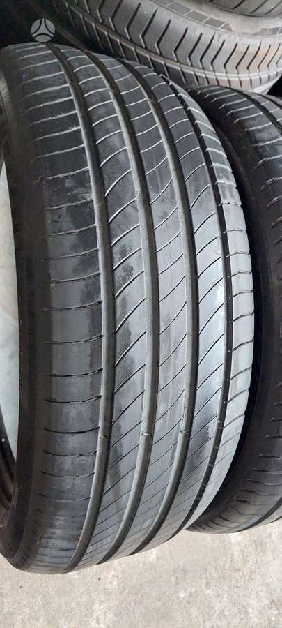 Michelin, vasarinės 215/50 R18