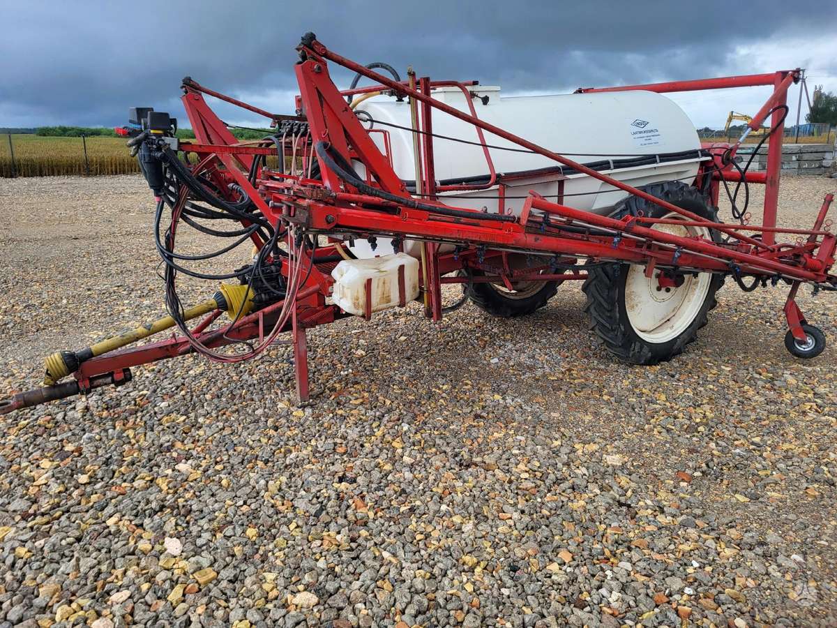Linde 2500-24, sprayers