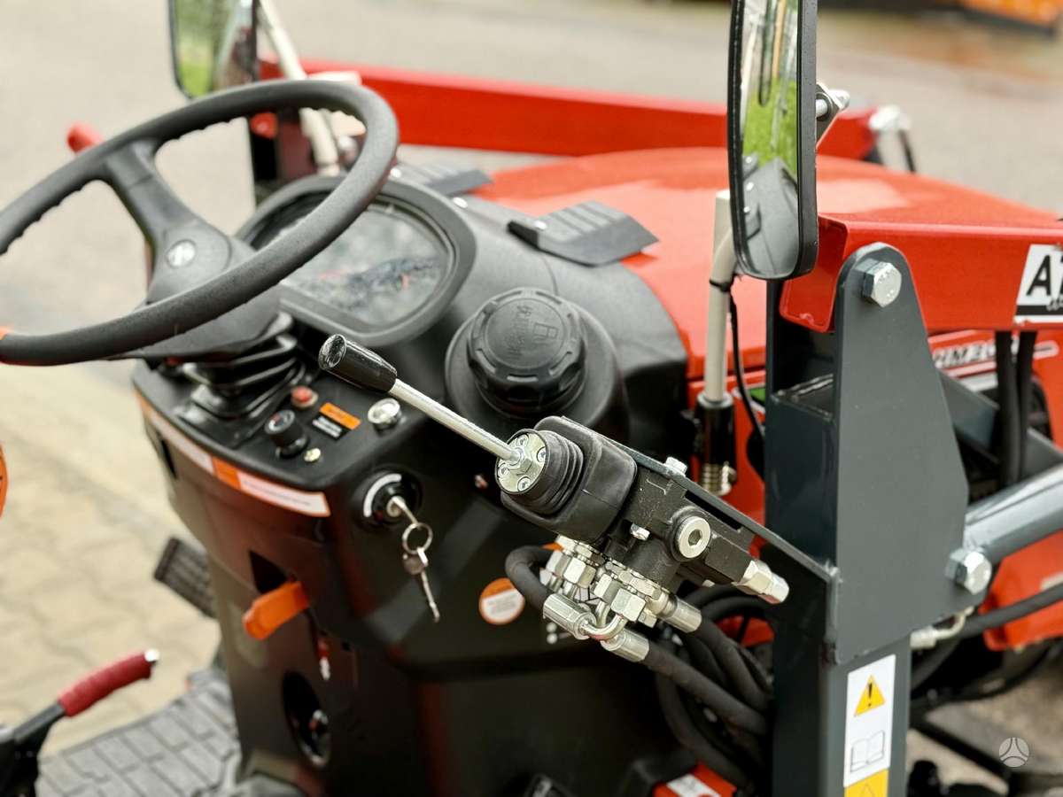 Hinomoto HM-3020, тракторы