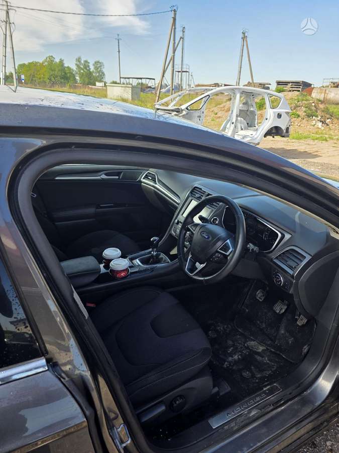 Ford Mondeo по частям