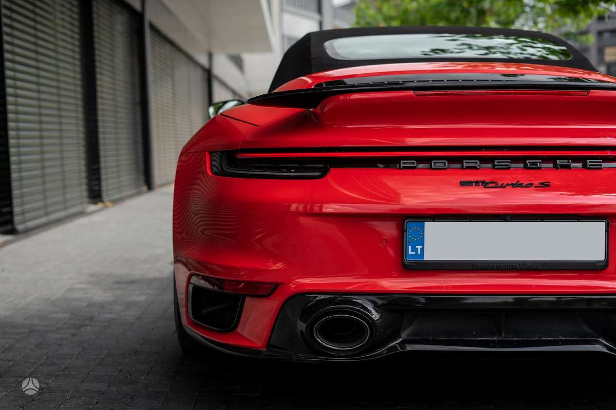 Porsche 911 - 10