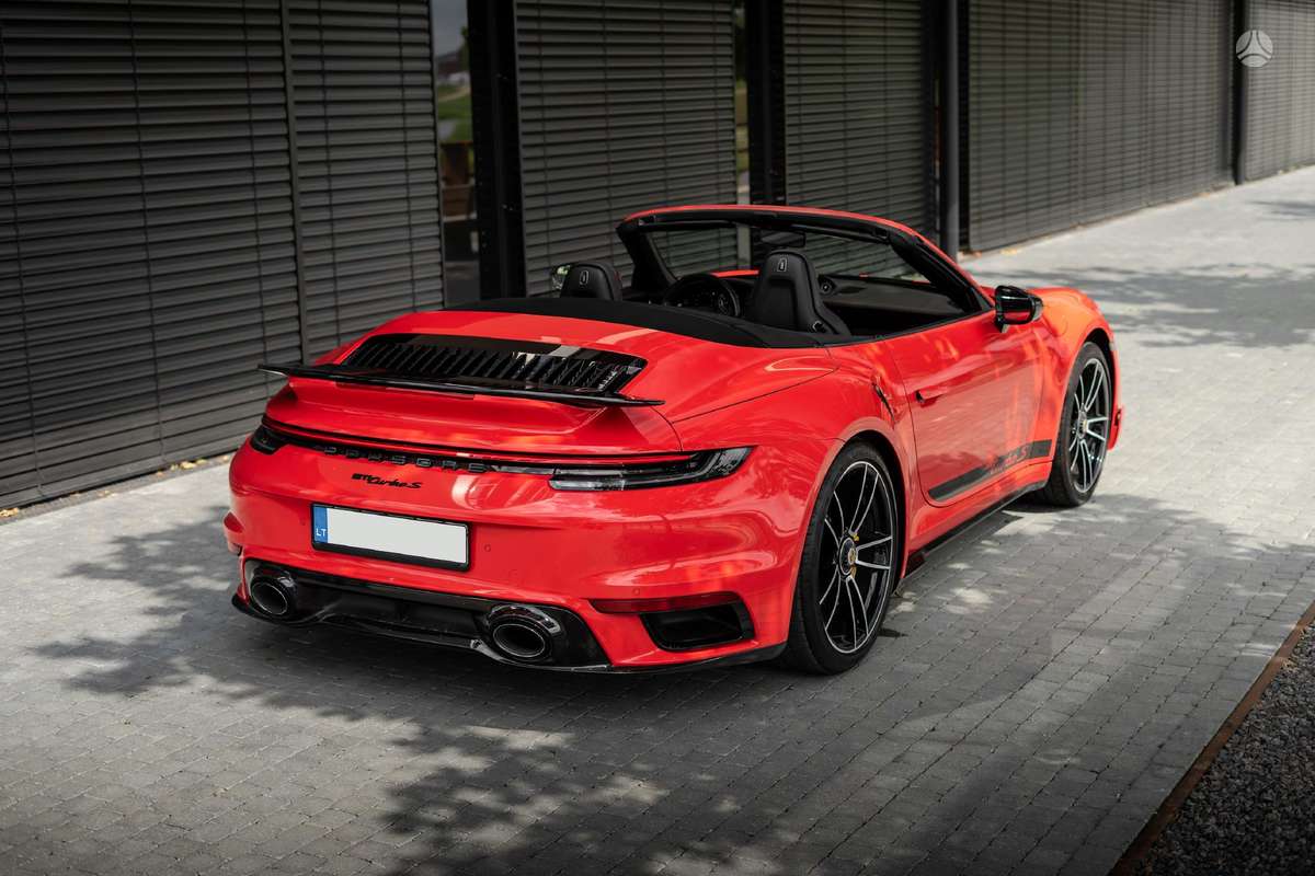 Porsche 911 - 12