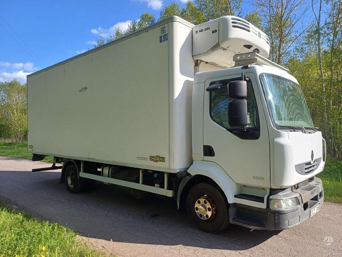 Renault MIDLUM 220.12, refrižerātori