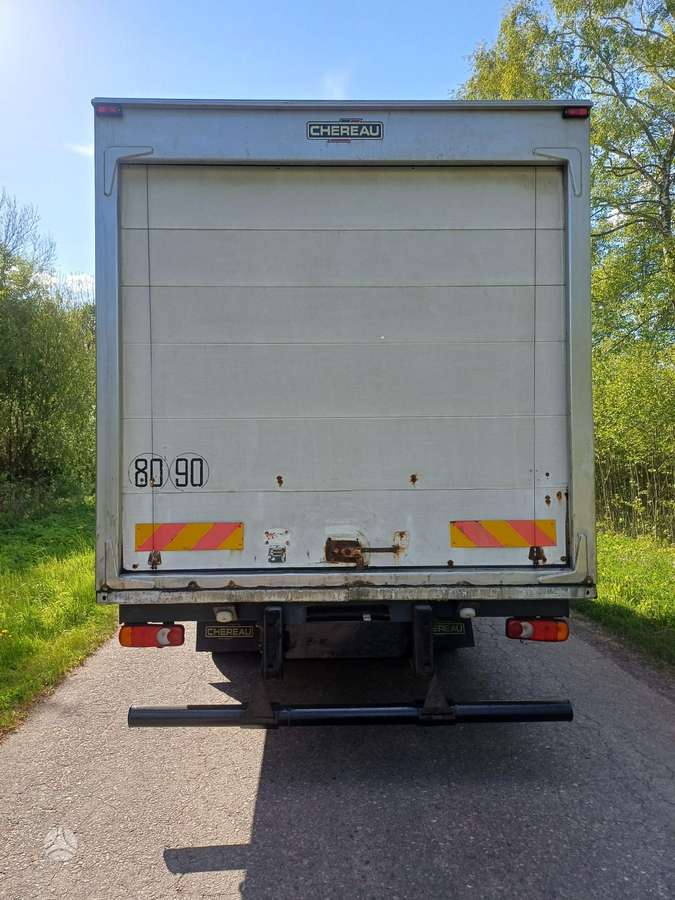 Renault MIDLUM 220.12, refrižerātori