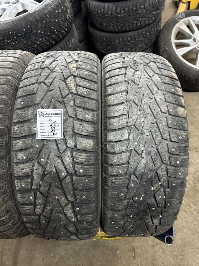 Nokian, žieminės 215/65 R16