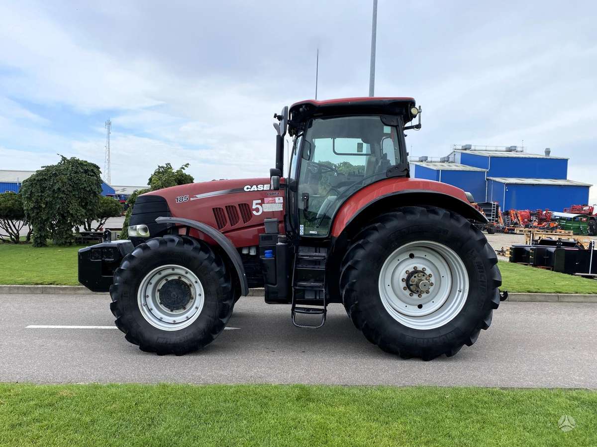 Case-IH Puma 185, traktori