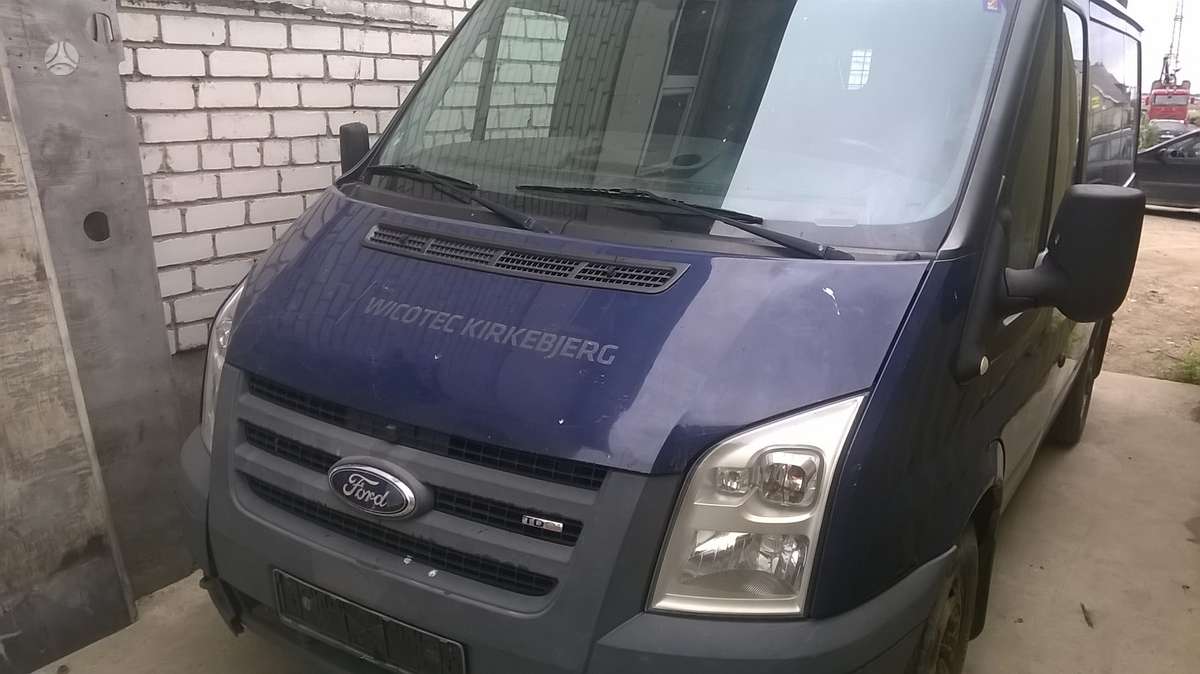 Ford Transit, krovininiai mikroautobusai