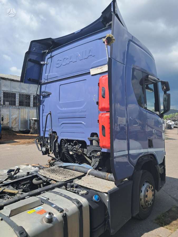 Scania R450 4X2, trucks