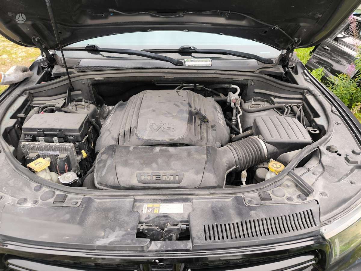Dodge Durango Pau spalva r20 ratai