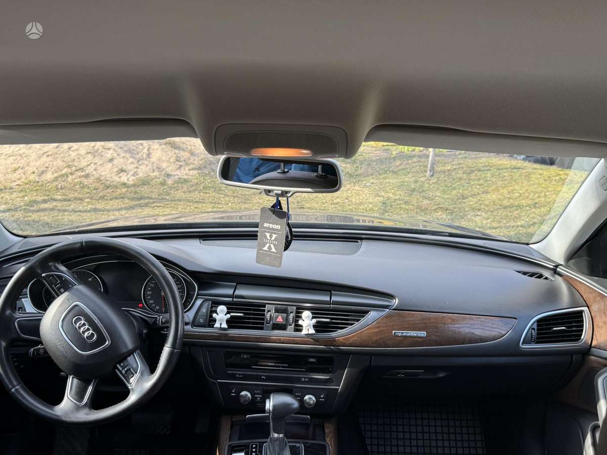 Audi A6, 3.0 l., wagon