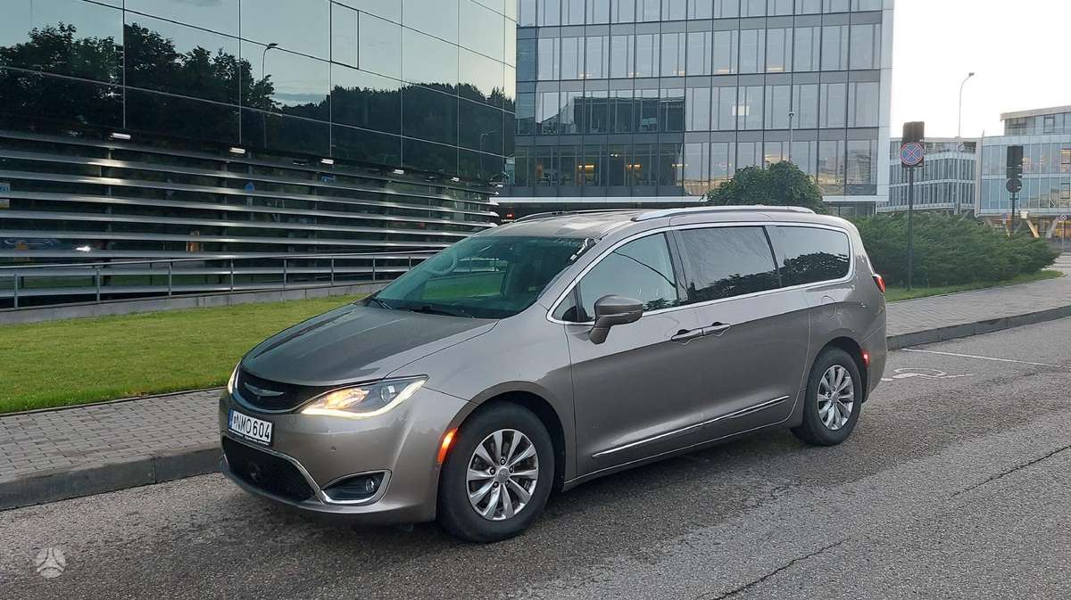 Chrysler Pacifica, 3.6 l., minivens