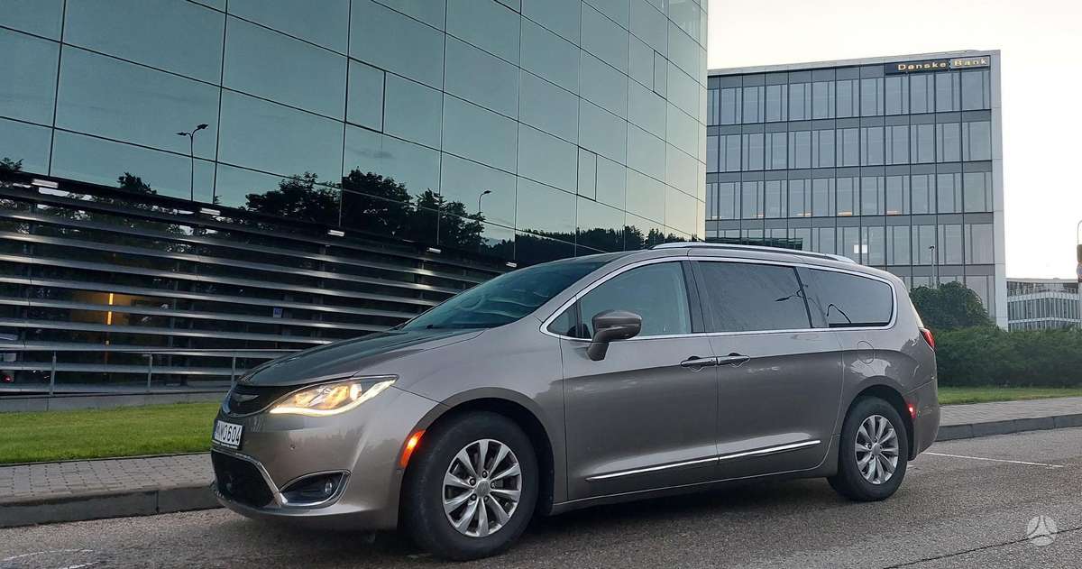 Chrysler Pacifica, 3.6 l., minivens