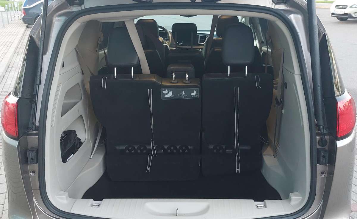 Chrysler Pacifica, 3.6 l., minivens