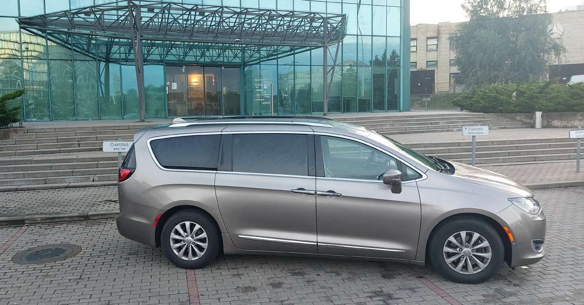 Chrysler Pacifica, 3.6 l., minivens