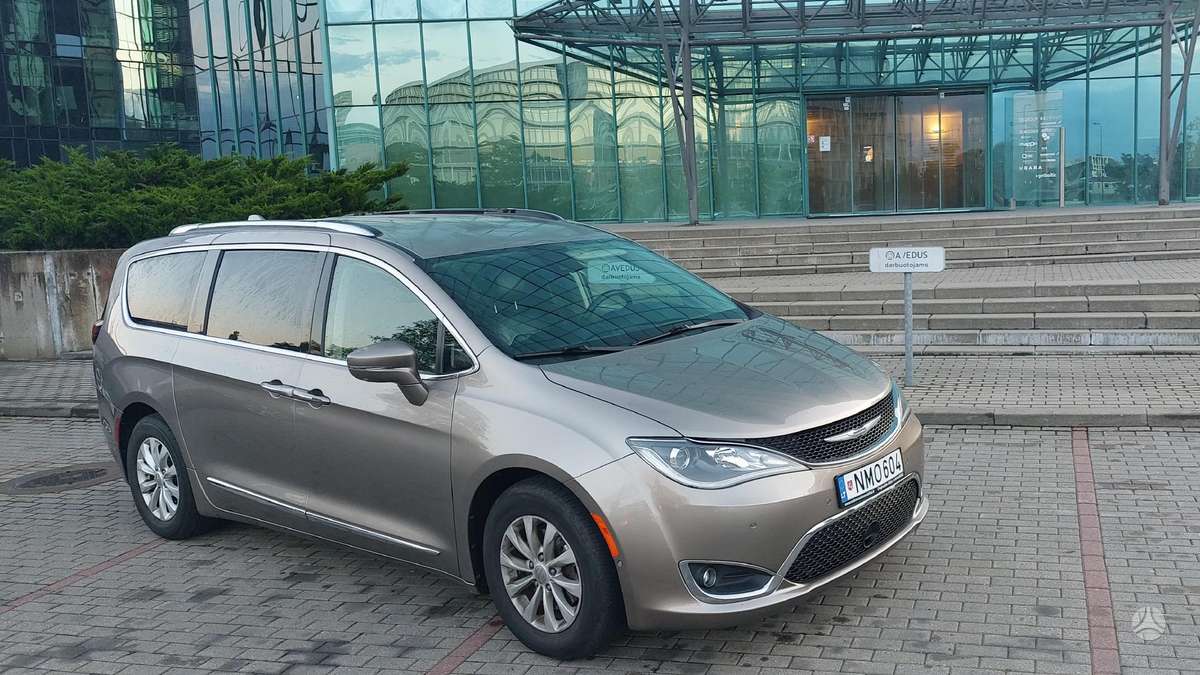 Chrysler Pacifica, 3.6 l., minivens