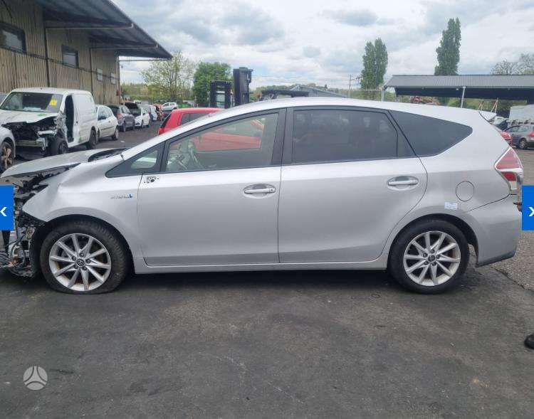Toyota Prius+ kėbulo dalys