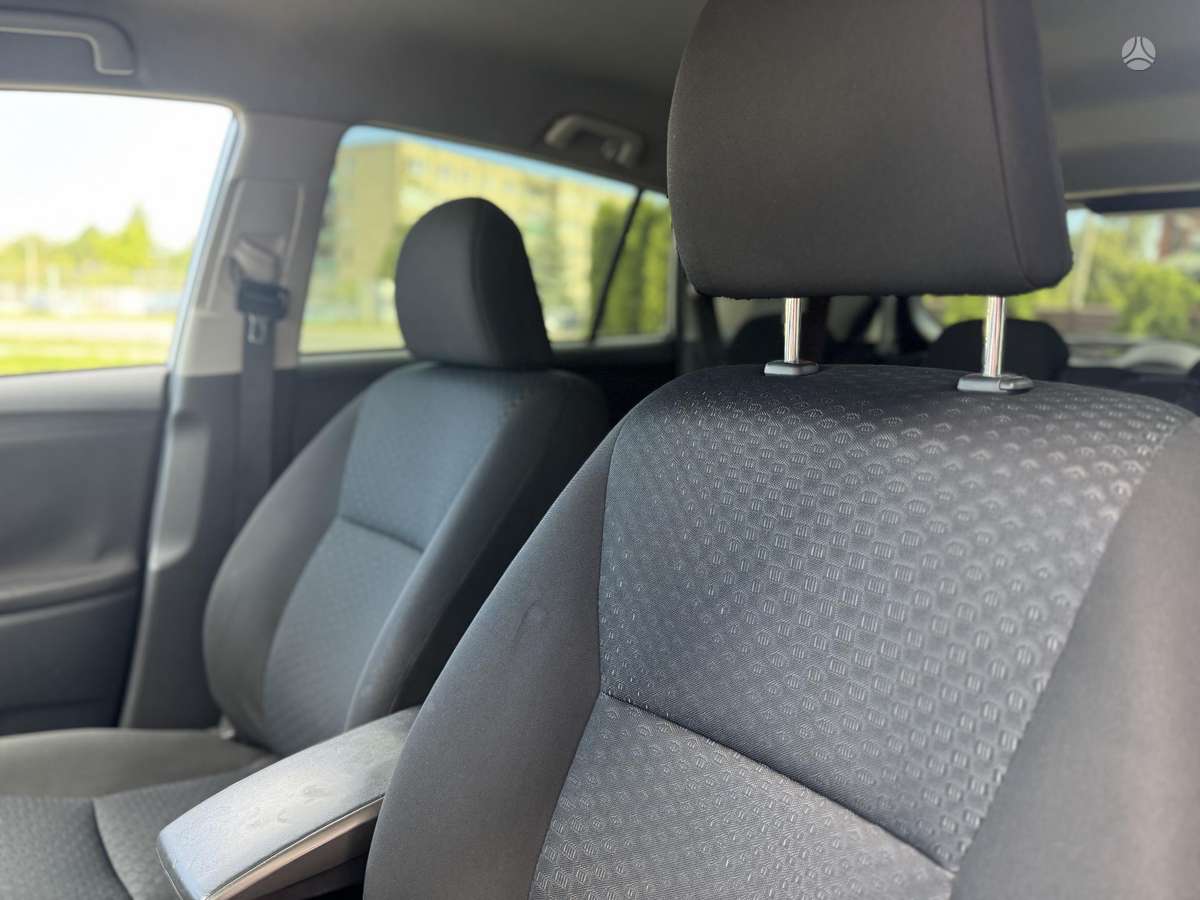 Toyota Verso, 2.0 l., mpv / minivan