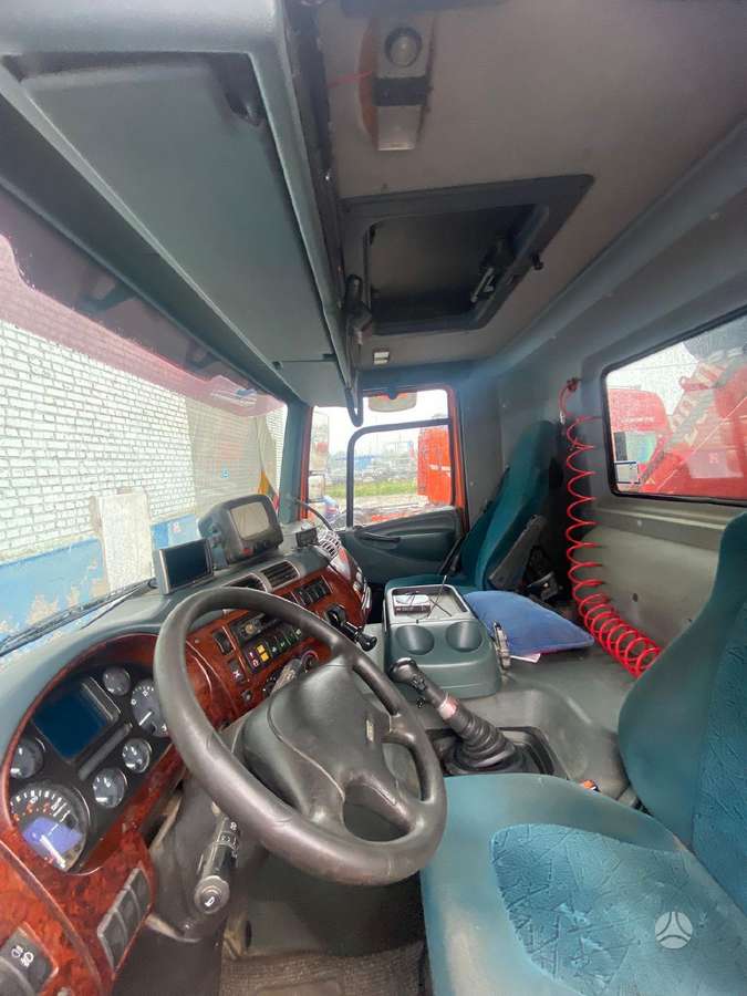 DAF Ginaf X4243TS, dumpers with crane