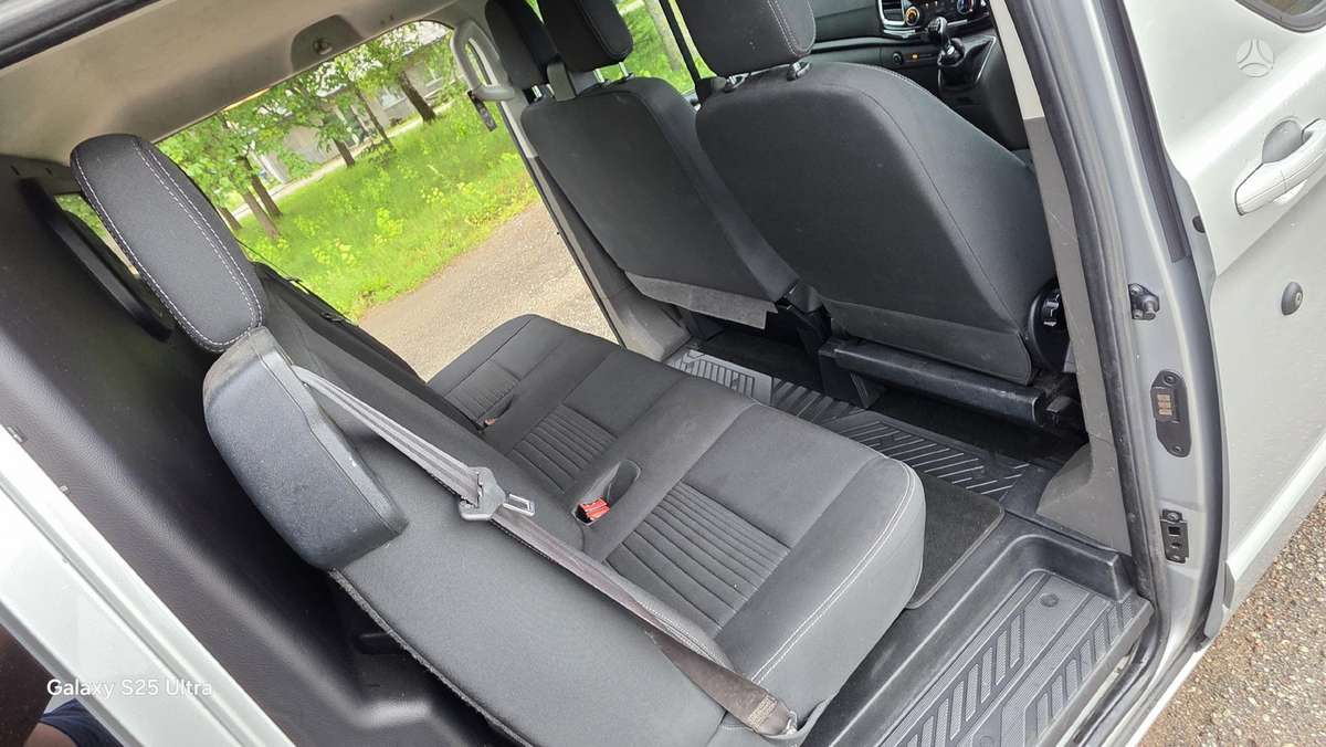 Ford Transit Custom dalimis. Nedidelė rida