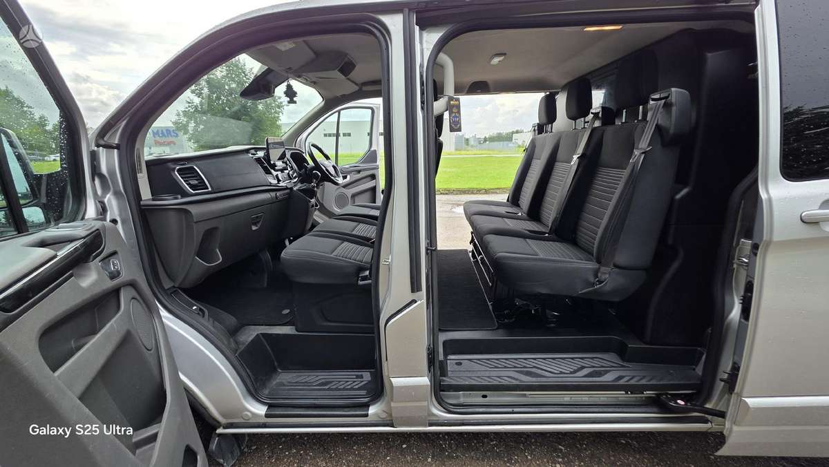 Ford Transit Custom dalimis. Nedidelė rida