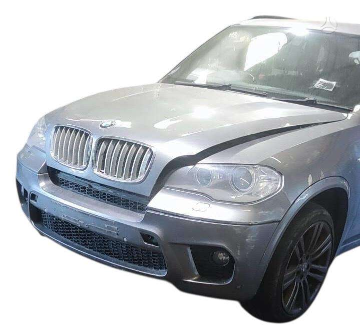 BMW X5 Dalimis
