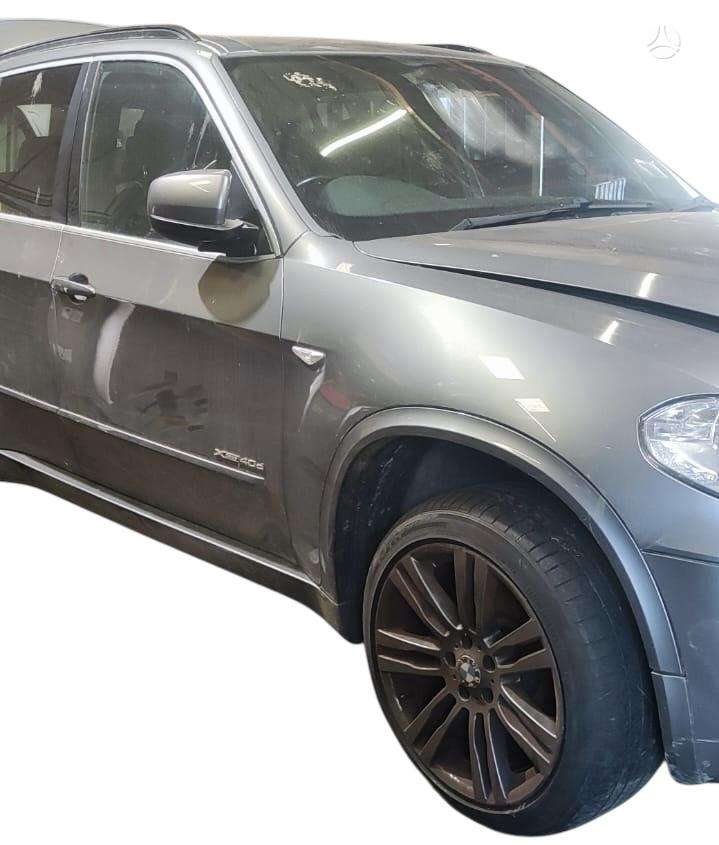 BMW X5 Dalimis