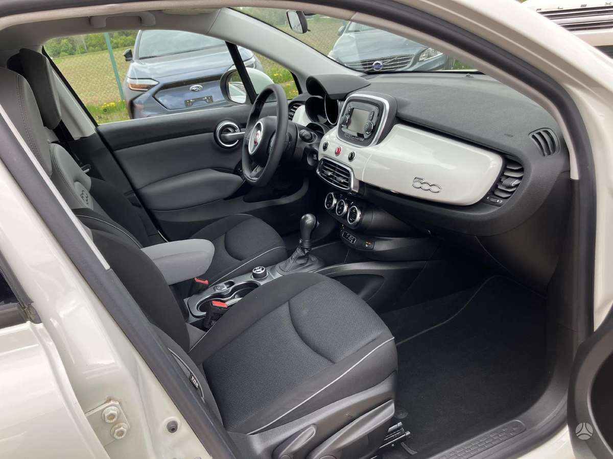 Fiat 500X, 2.4 l., off-road / crossover