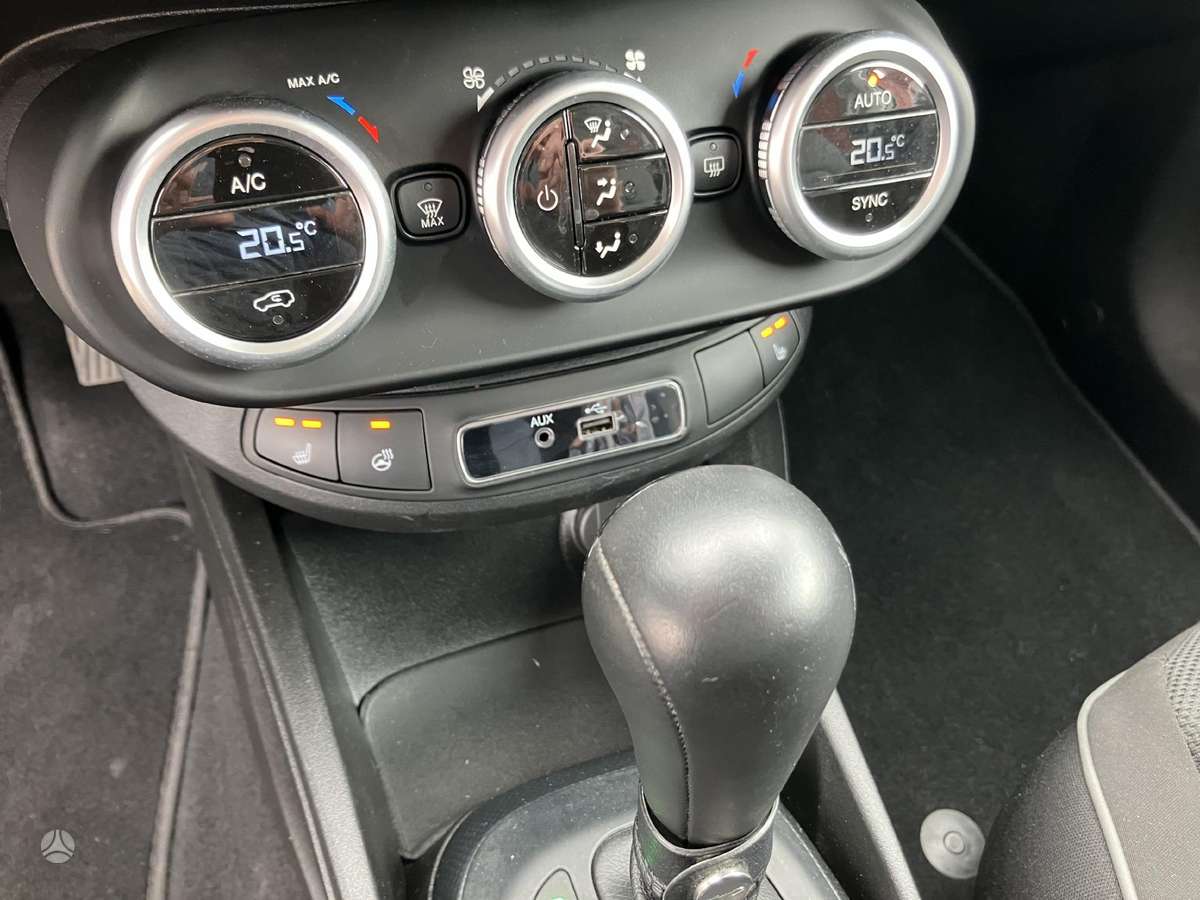 Fiat 500X, 2.4 l., off-road / crossover