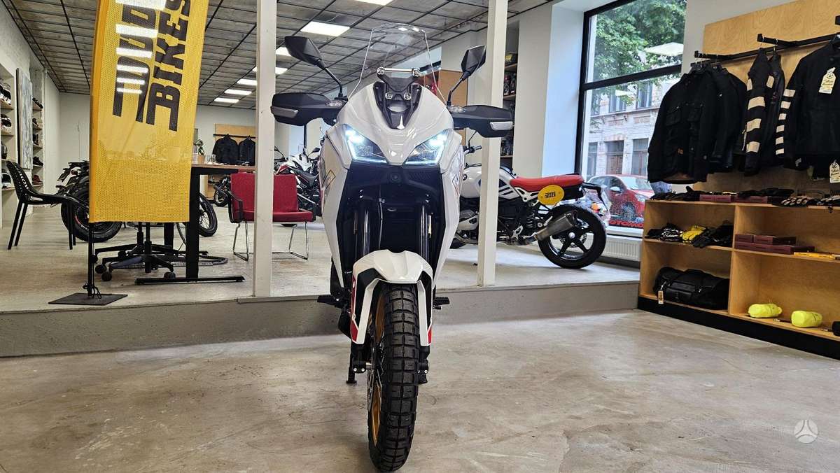 Moto Morini X-Cape 700cc, эндуро / adventure