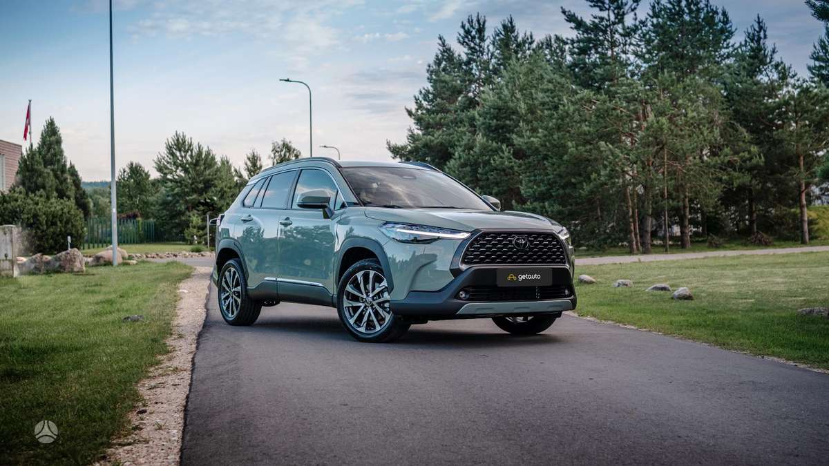 Toyota Corolla Cross, Внедорожник / Кроссовер