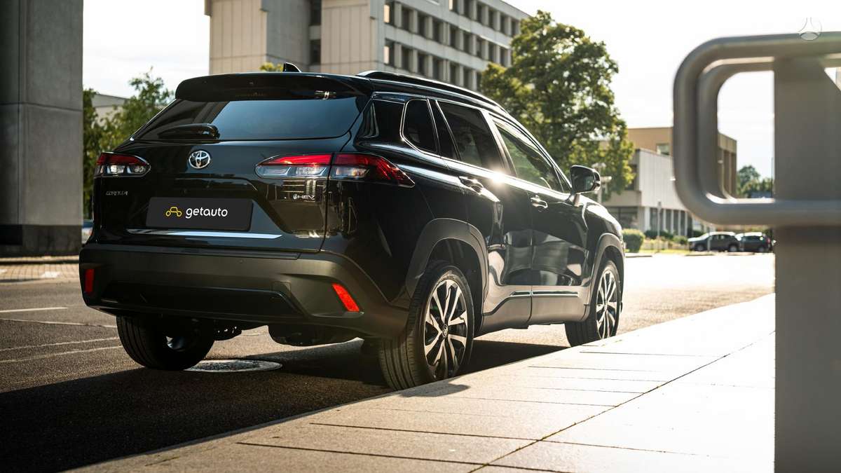 Toyota Corolla Cross, Внедорожник / Кроссовер