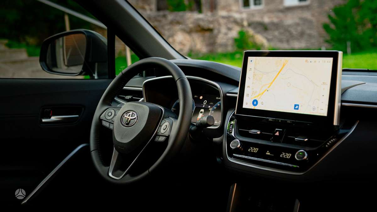 Toyota Corolla Cross, Внедорожник / Кроссовер