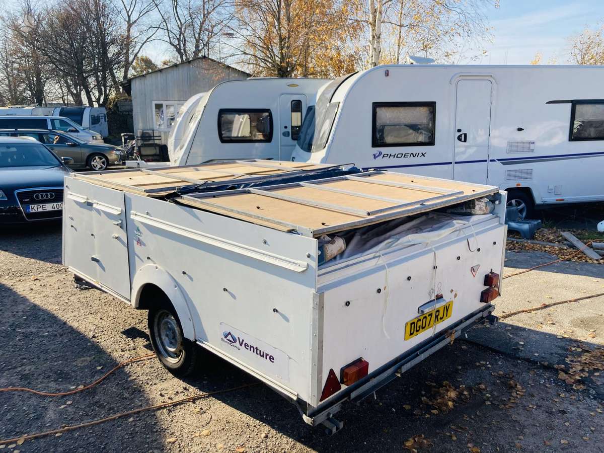 -Kita- Venture 23, caravans