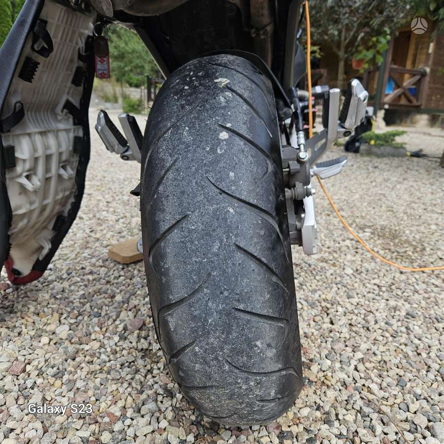 Suzuki GSR 599cc, street / classic