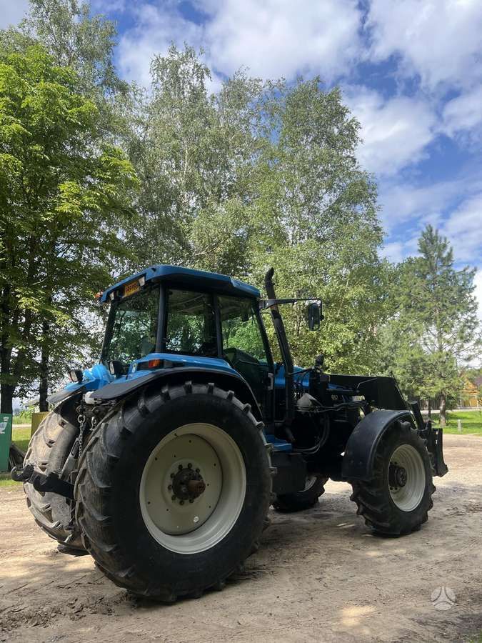 New Holland 8770, тракторы