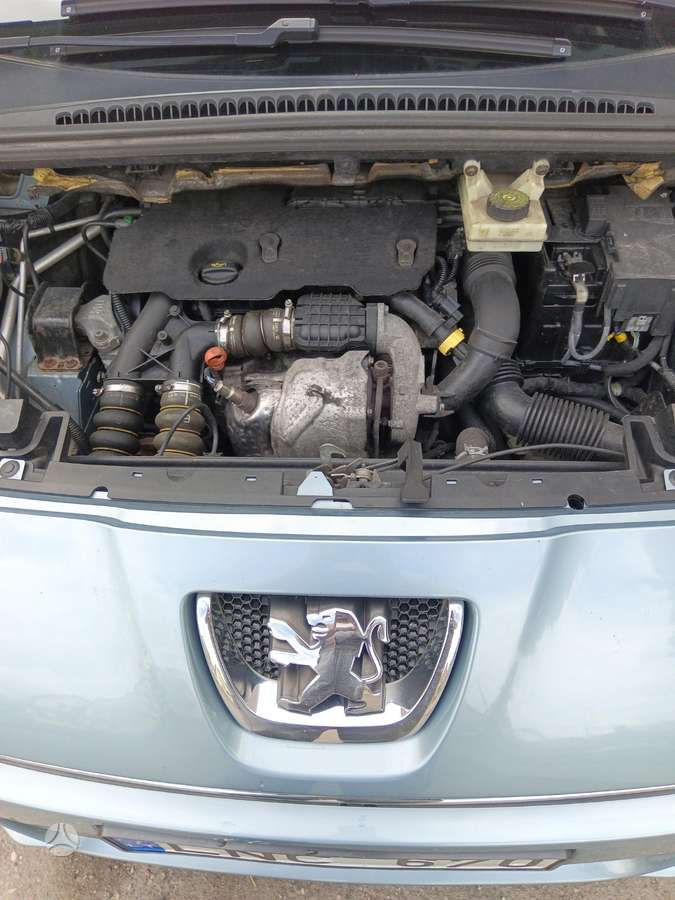 Peugeot 5008 - 2