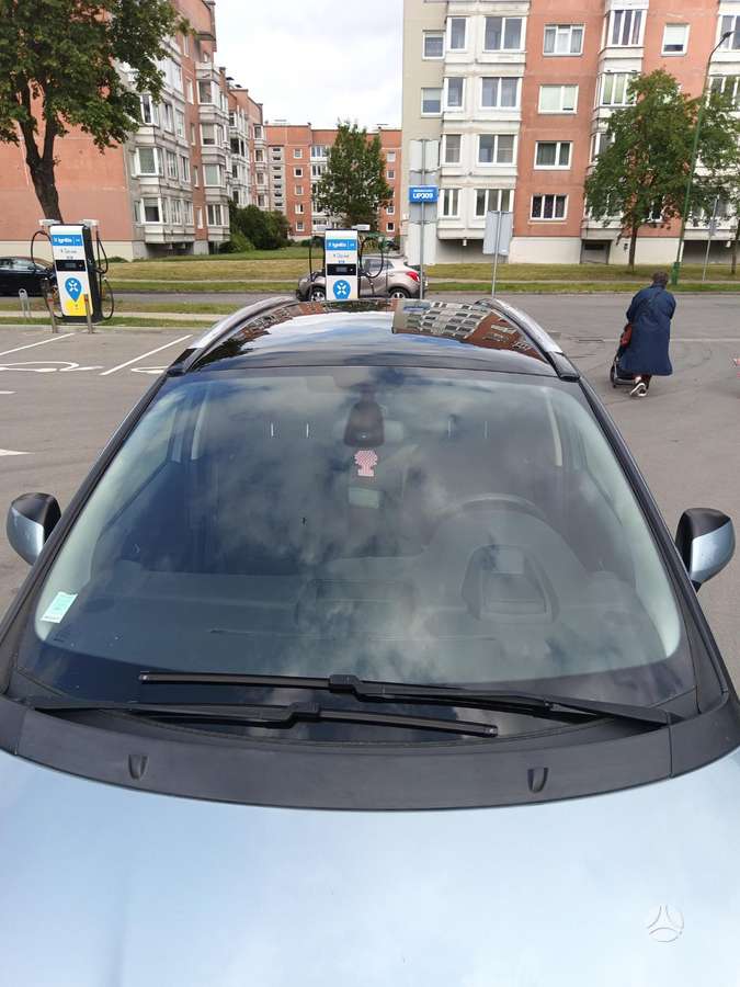 Peugeot 5008 - 5